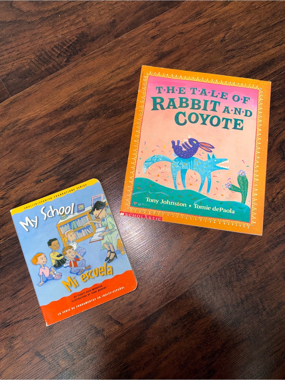 Book set- The Tale of Rabbit and Coyote & My School/Mi escuela